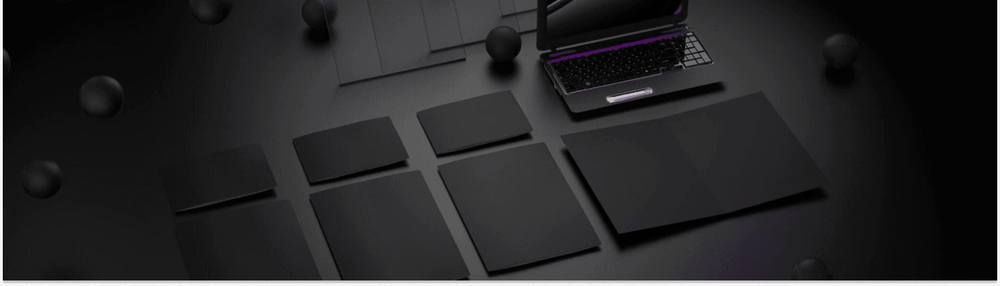 The guitarist in the concert.